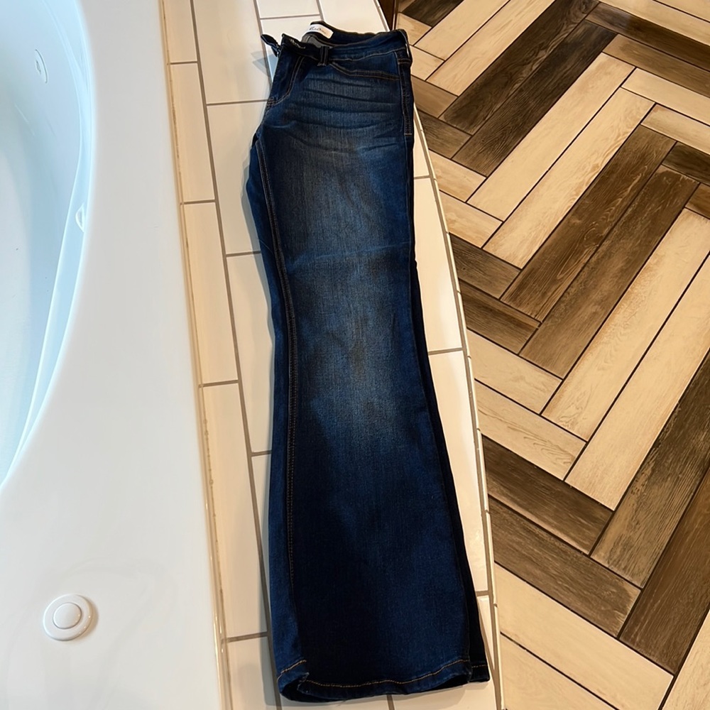 ⭐️ KanCan Bootcut Jeans